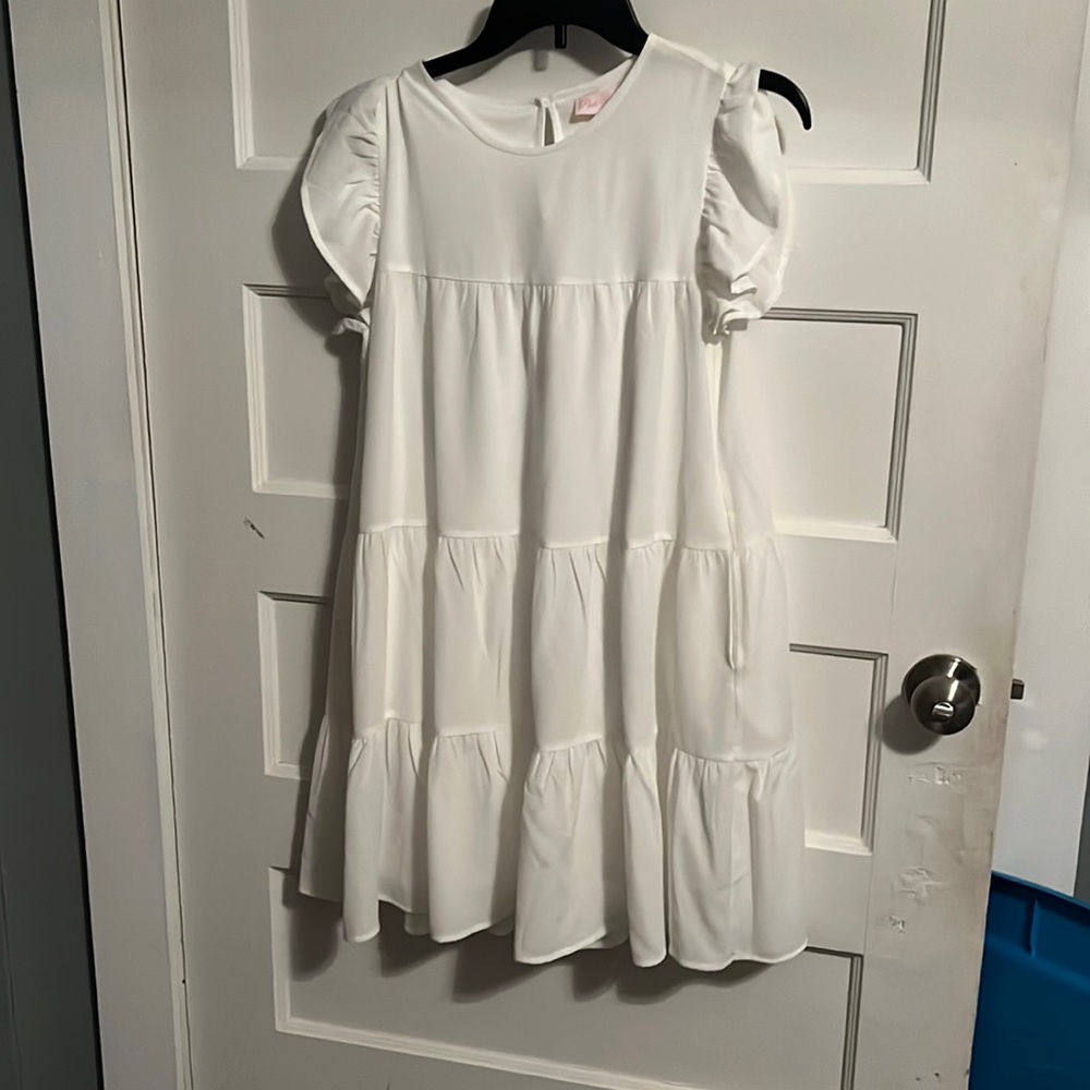 Pink lily all white baby doll dress! With pockets!